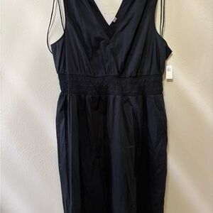 Old Navy Classic White Tag